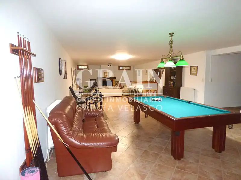 Houses for sale in Albacete  with Air Conditioner, Heating and Private garden