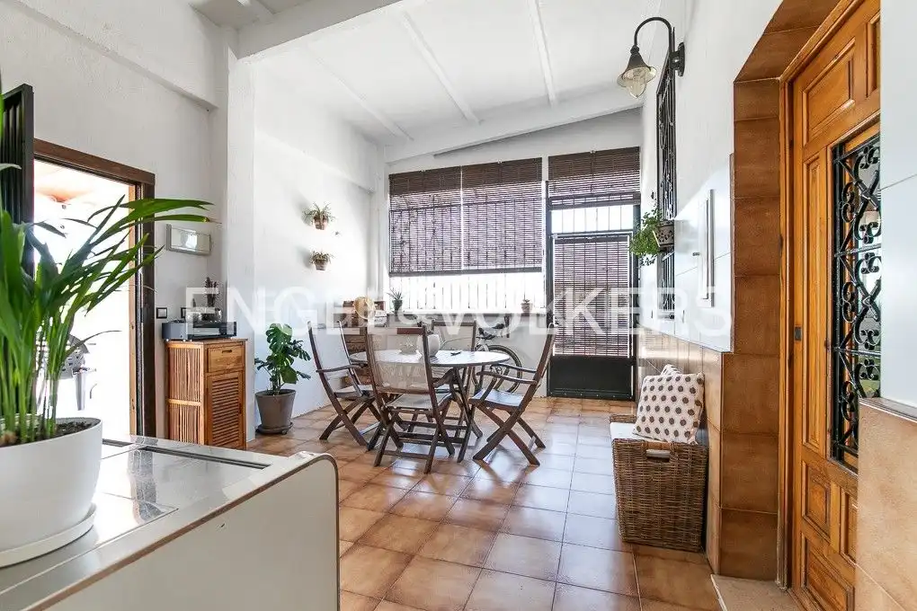 Vista exterior de Casa o chalet en venta en Valencia con Aire acondicionado, Calefacción y Jardín privado