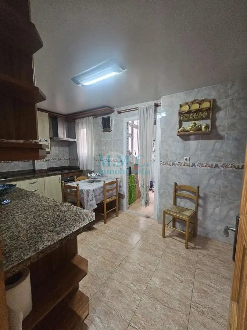 Kitchen of Flat for sale in Roquetas de Mar  with Air Conditioner, Terrace and Furnished