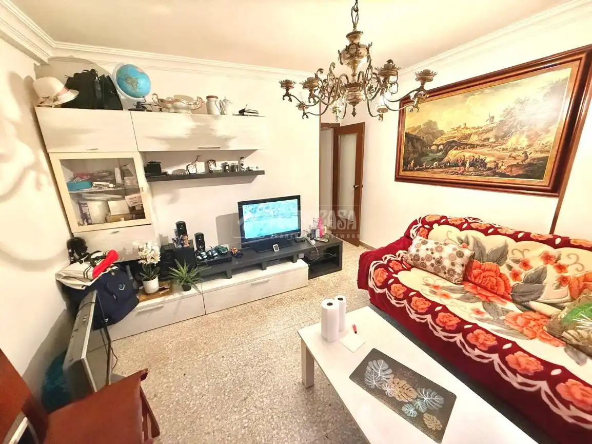 Sala de estar de Piso en venta en Zaragoza con Calefacción