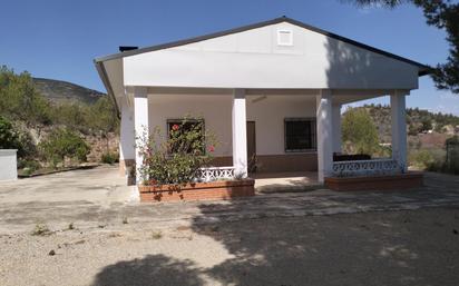 Exterior view of House or chalet for sale in Chiva  with Terrace and Storage room