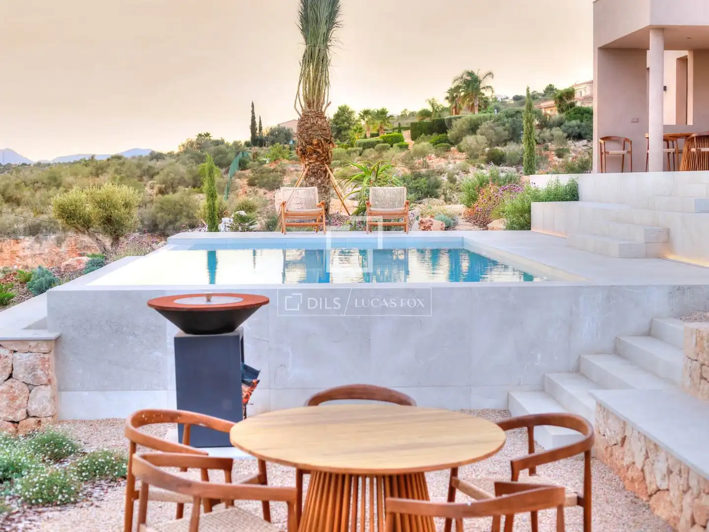 Terrasse von Country house zum Verkauf in  Palma de Mallorca mit Klimaanlage, Heizung und Privatgarten