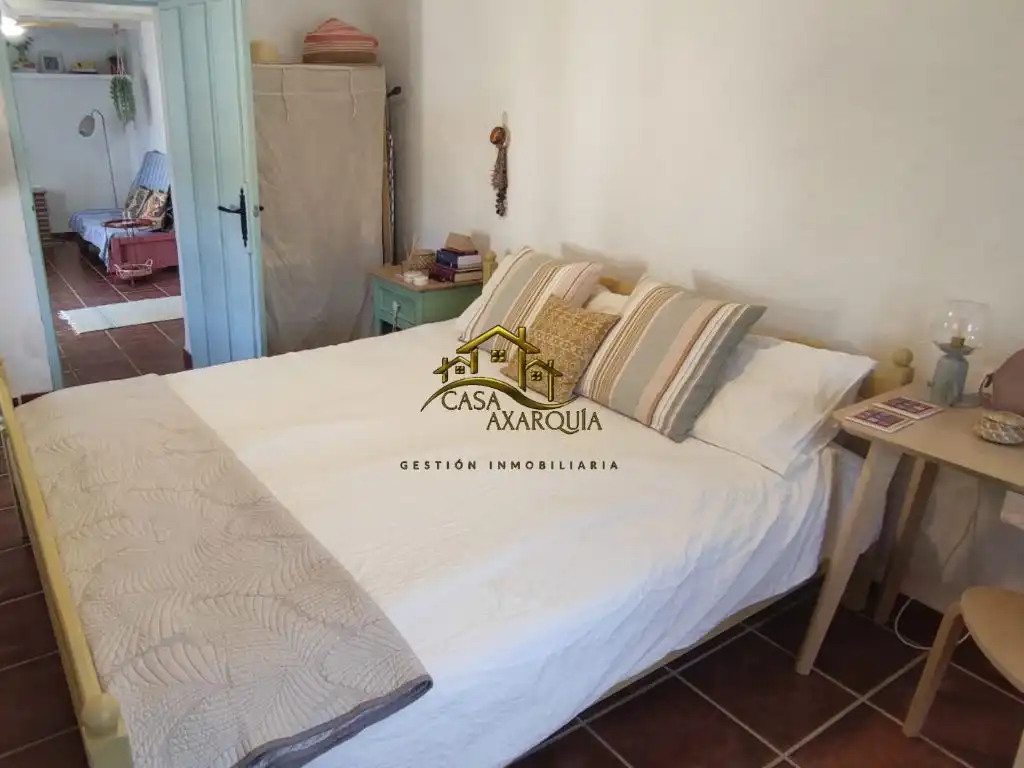 Dormitori de Finca rústica de lloguer en Benamargosa amb Moblat