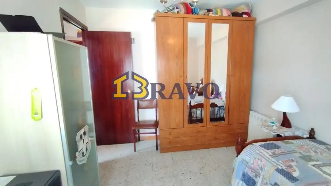Dormitori de Casa o xalet en venda en Valle de Tobalina amb Calefacció, Jardí privat i Moblat
