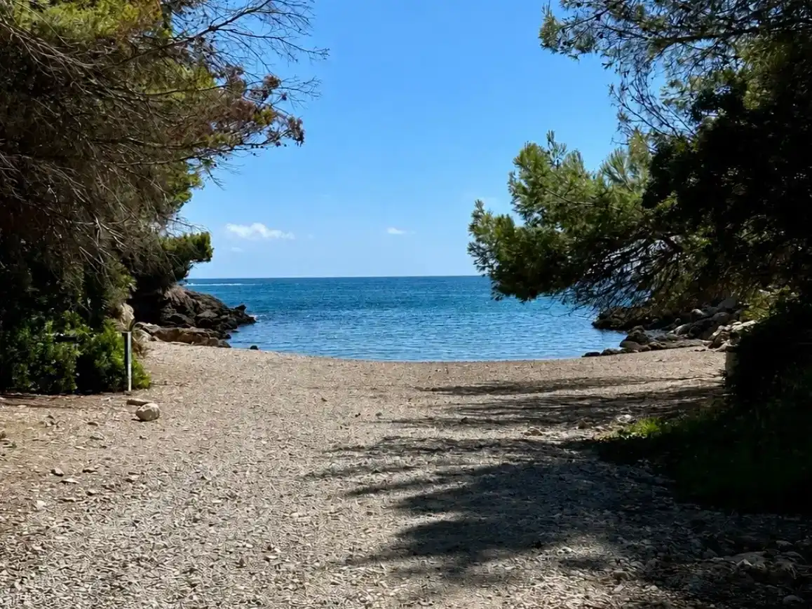 Vista exterior de Pis en venda en L'Ametlla de Mar  amb Aire condicionat i Piscina
