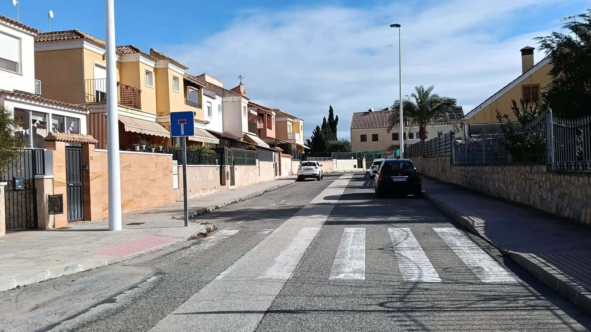 Vista exterior de Casa o xalet en venda en Elche / Elx amb Aire condicionat, Terrassa i Traster