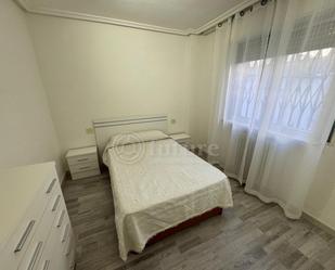 Dormitori de Pis de lloguer en Salamanca Capital amb Calefacció, Terrassa i Traster