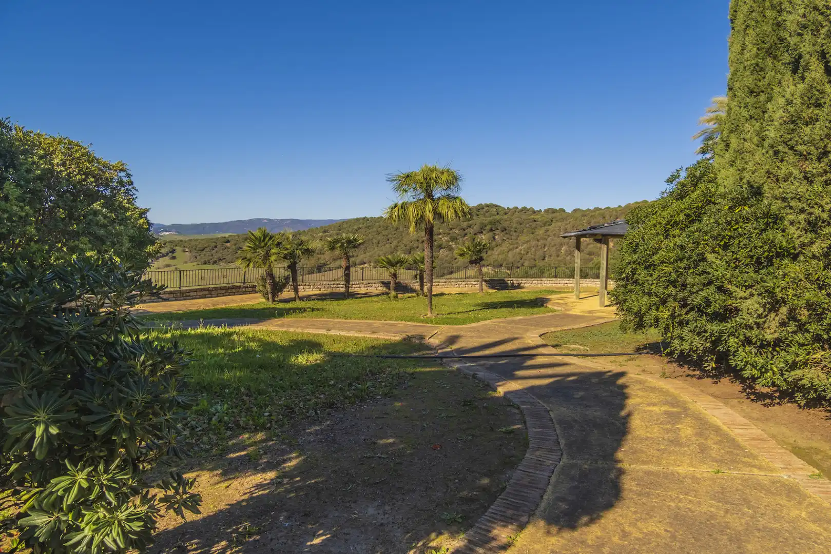 Jardí de Finca rústica en venda en San Martín del Tesorillo amb Aire condicionat, Jardí privat i Terrassa