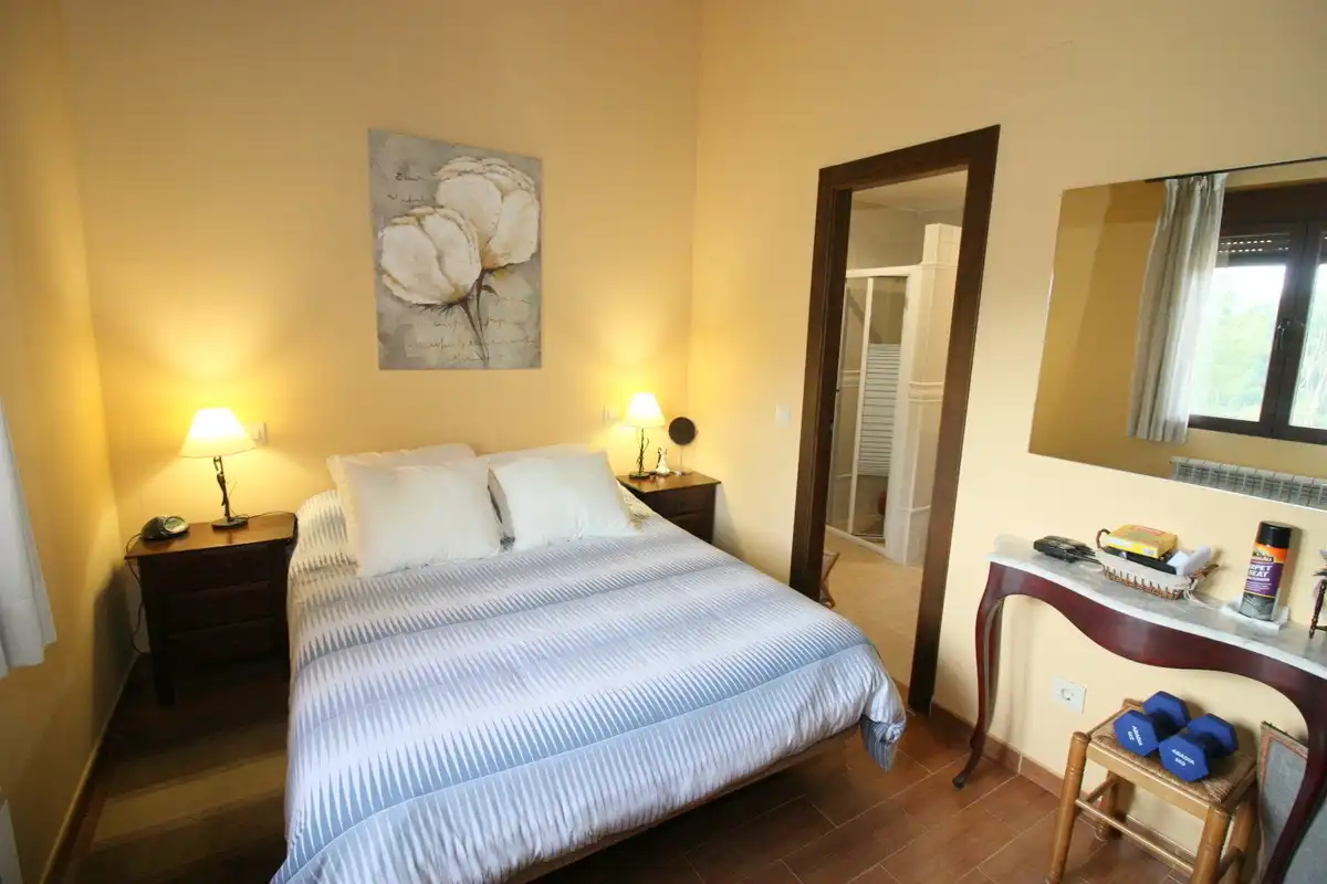 Bedroom of Country homes for sale in Guisando  with Heating, Private garden and Terrace