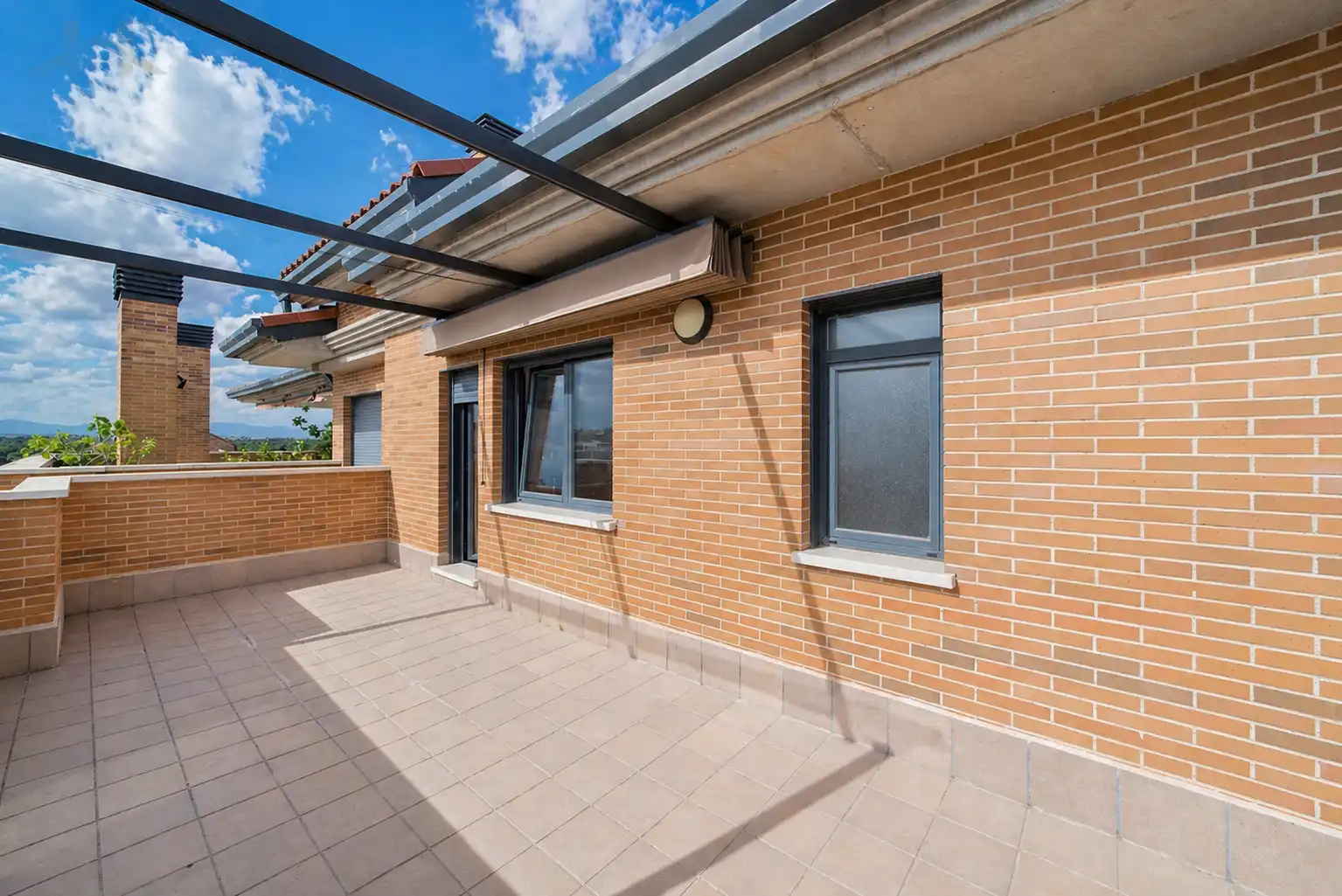 Terrassa de Pis en venda en Navalcarnero amb Aire condicionat, Calefacció i Parquet