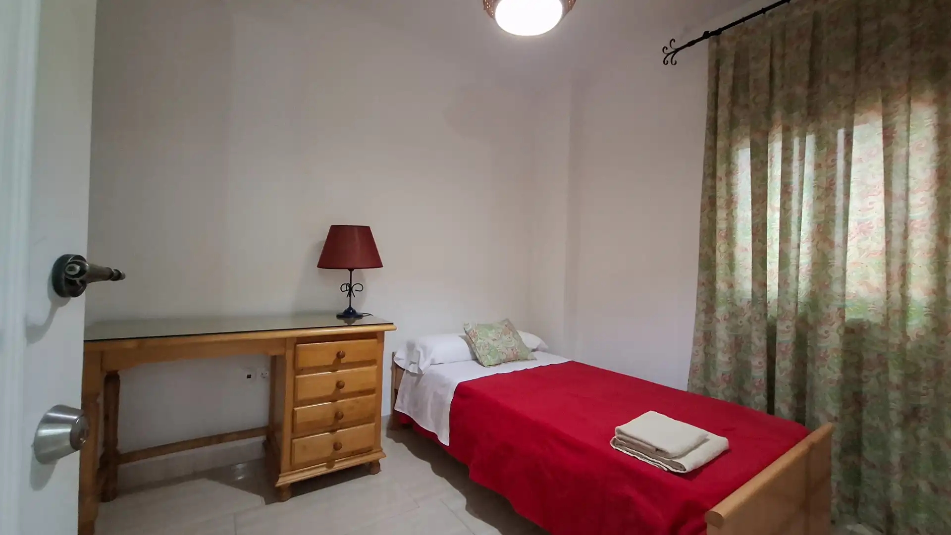 Habitación de Piso de alquiler en Córdoba con Aire acondicionado, Calefacción y Amueblado