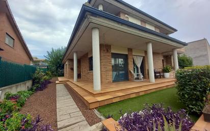 Terrasse von Haus oder Chalet zum verkauf in Celrà mit Klimaanlage, Terrasse und Balkon