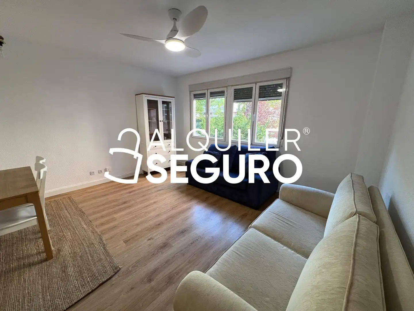 Habitación de Piso de alquiler en Madrid con Calefacción y Amueblado
