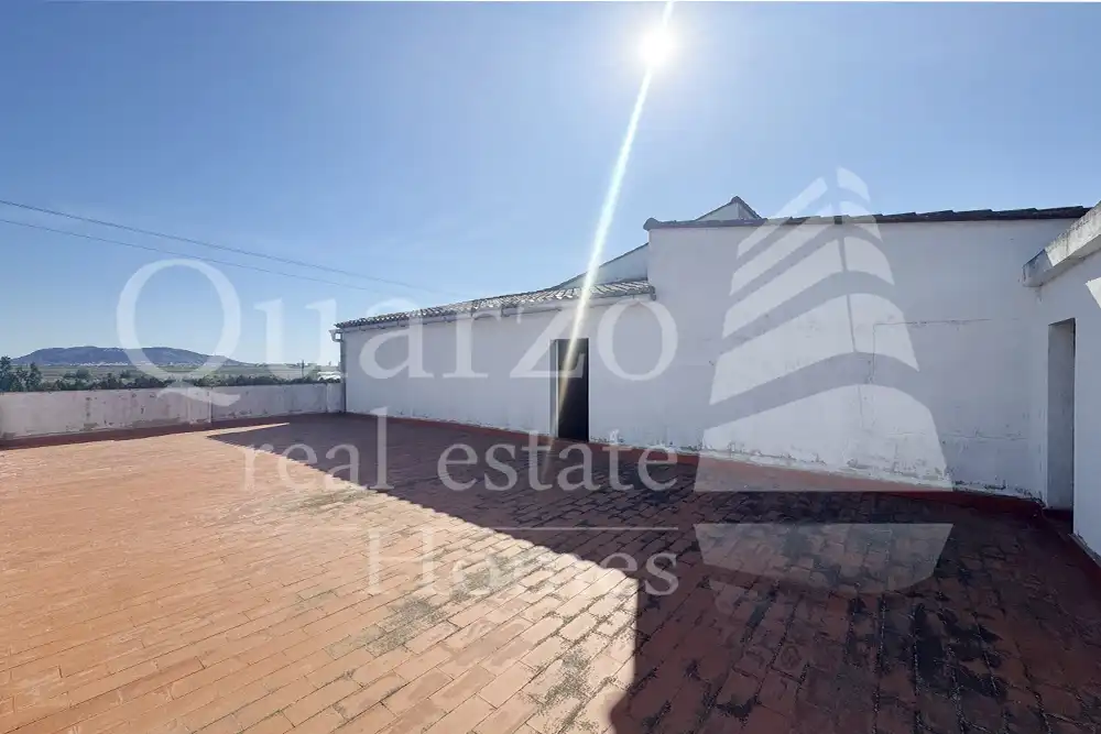 Vista exterior de Casa o xalet en venda en Tavernes de la Valldigna amb Calefacció, Terrassa i Traster