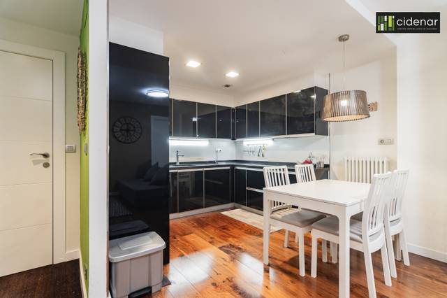 Piso en Venta en Pamplona-Iruña - CALLE MONASTERIO DE URDAX, 28 en San Juan