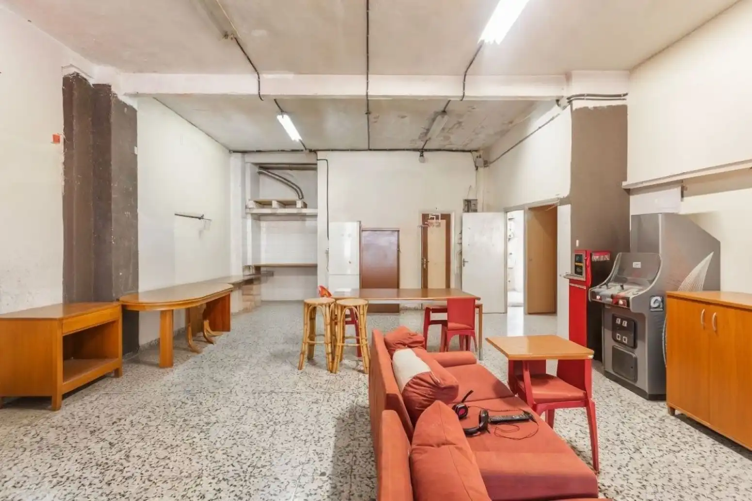 Commercial properties for sale in  Pamplona / Iruña  with Air Conditioner