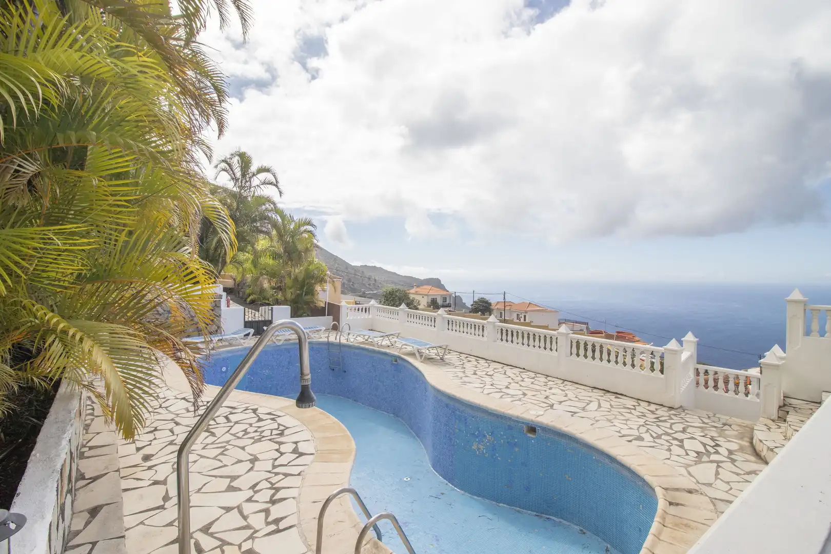 Schwimmbecken von Geschaftsraum zum Verkauf in Fuencaliente de la Palma
