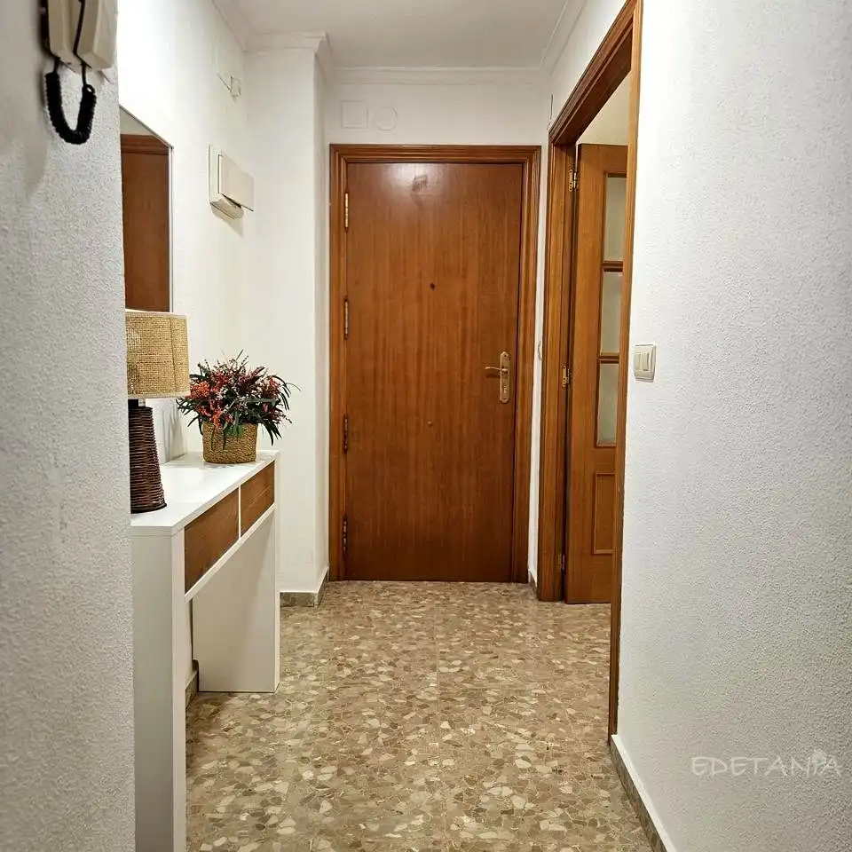 Pis de lloguer en Moncada amb Aire condicionat, Terrassa i Moblat