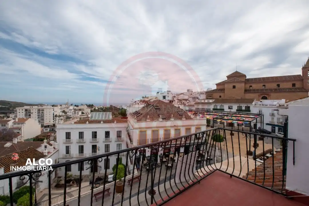 Vista exterior de Pis en venda en Torrox amb Terrassa i Balcó