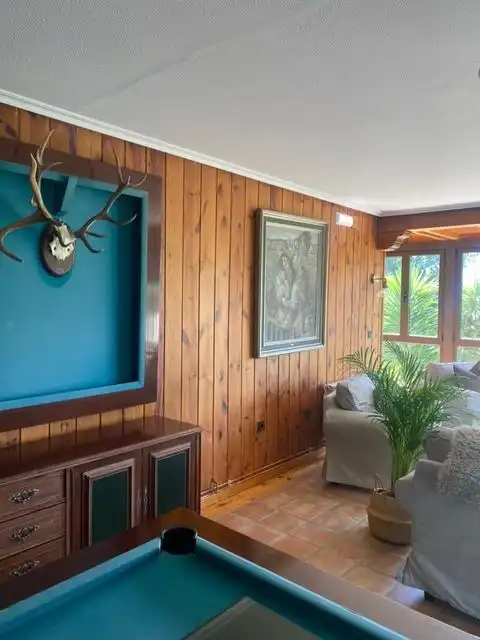 Sala de estar de Casa o chalet en venta en Piloña con Jardín privado, Amueblado y Alarma