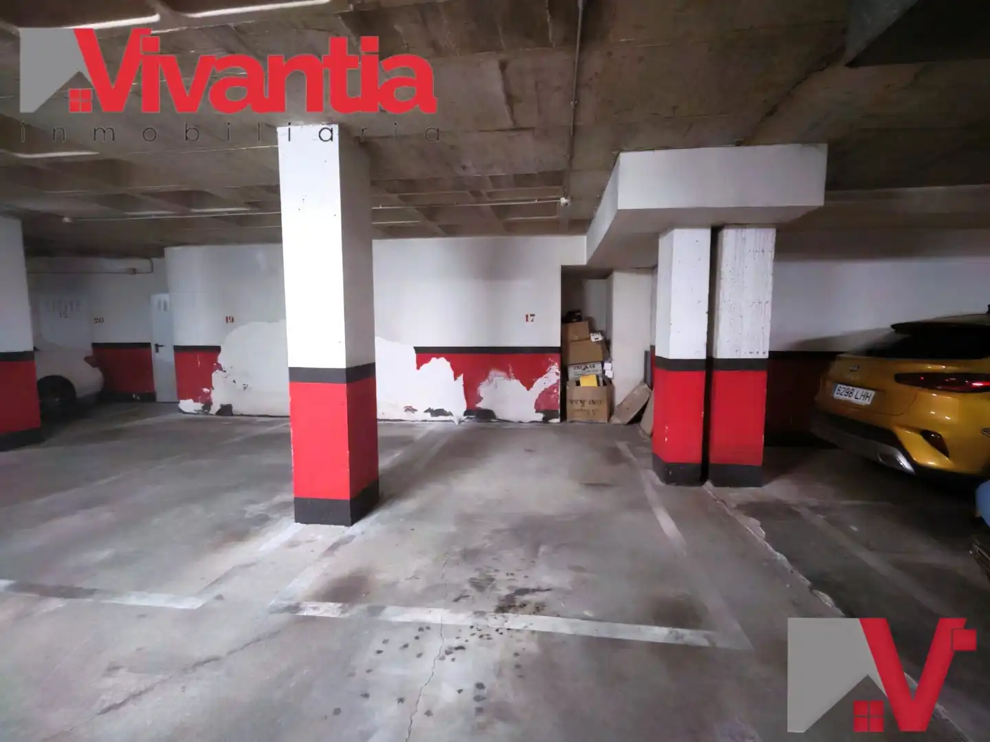 Individuel avec ascenseur à vendre à Calle Rubira