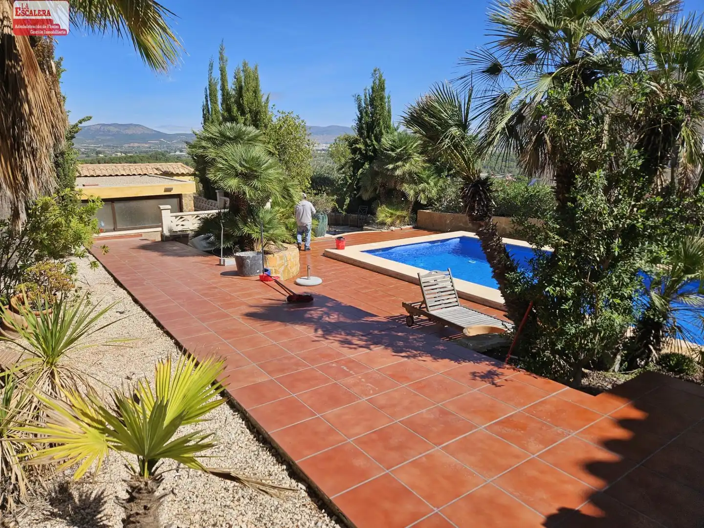 Vista exterior de Casa o chalet en venta en Castalla con Aire acondicionado, Calefacción y Jardín privado