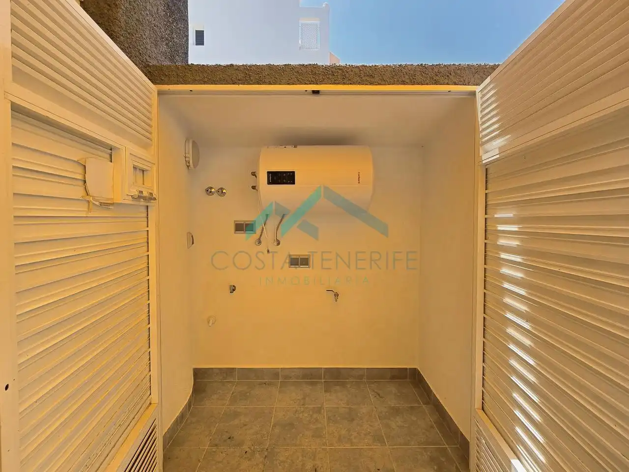 Ground floor for sale in Guía de Isora  with Terrace