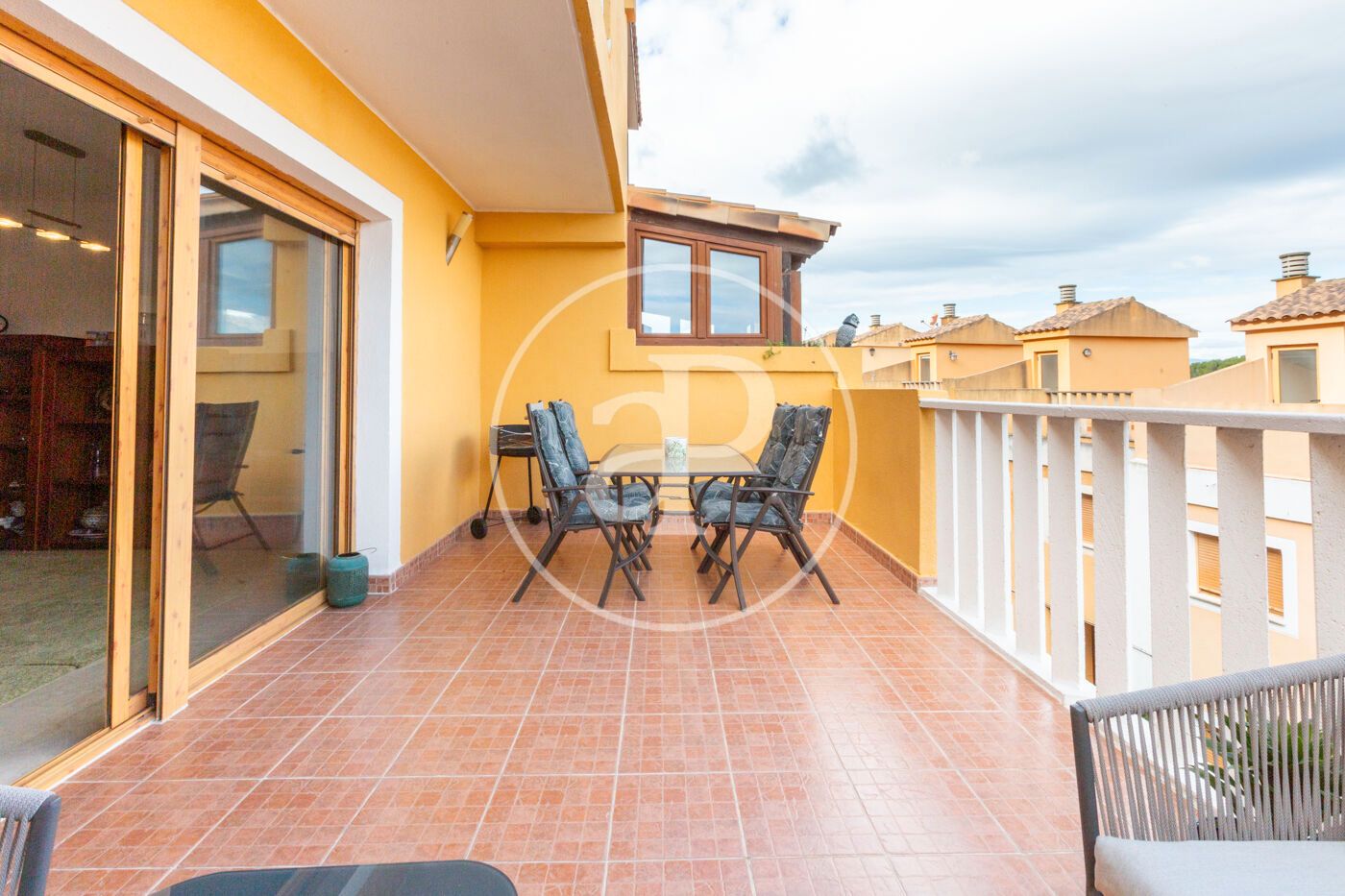 Terrassa de Casa adosada en venda en Chiva amb Aire condicionat, Calefacció i Jardí privat