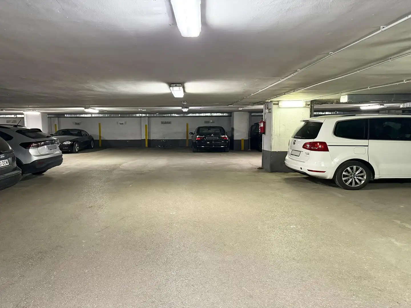 Parkplatz von Büro zum Verkauf in Madrid