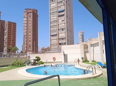Mini appartamento con piscina in vendita a Emilio Ortuño