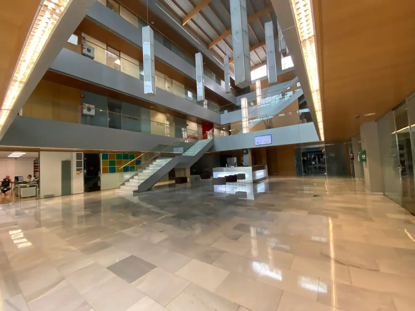 Local comercial en venta en Carrer de Josep Puig i Cadafalch, imagen 44