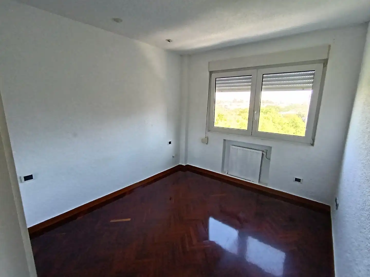 Piso de alquiler en Infante Juan Manuel