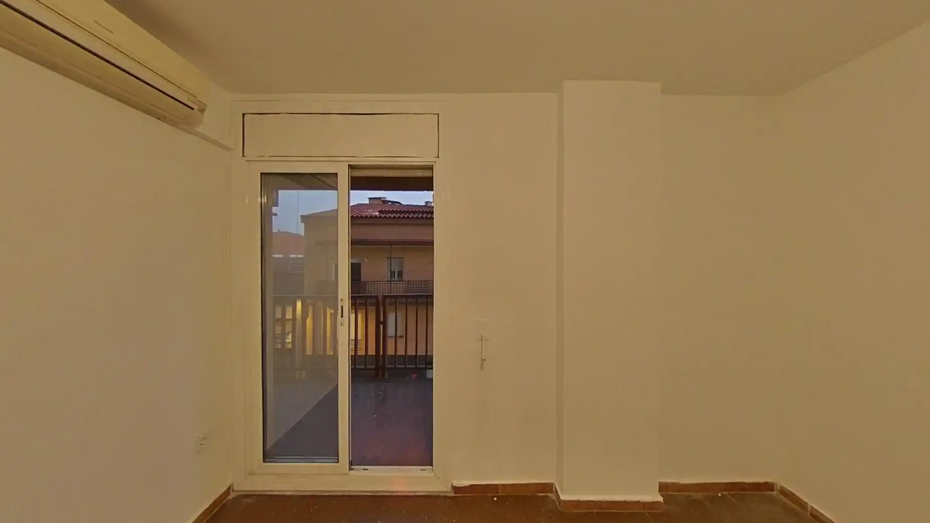 Piso en venta en MARE DE DEU DE LOURDES, La Serreta