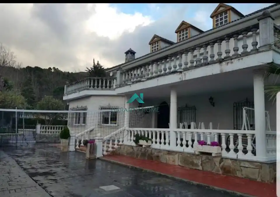 Vista exterior de Casa o xalet en venda en Los Villares amb Jardí privat, Terrassa i Piscina
