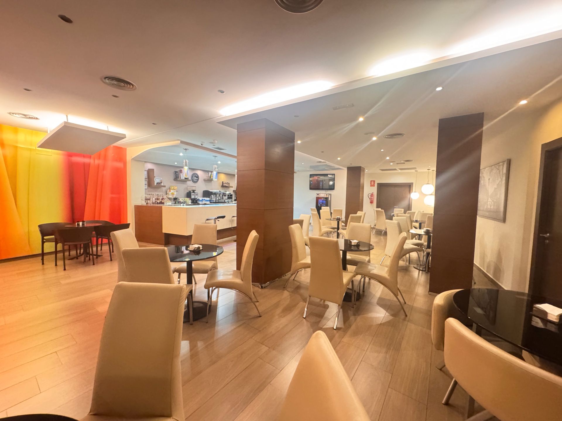 Premises for sale in Guardamar del Segura  with Terrace, Furnished and Alarm