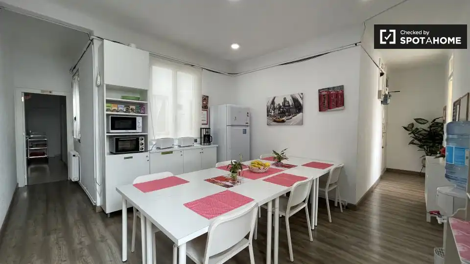 Room in Gaztambide