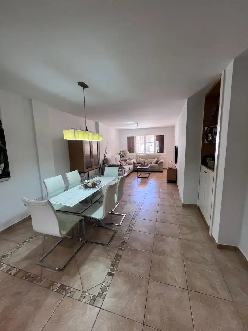 Sala de estar de Planta baja en venta en Santa María del Camí con Jardín privado y Internet