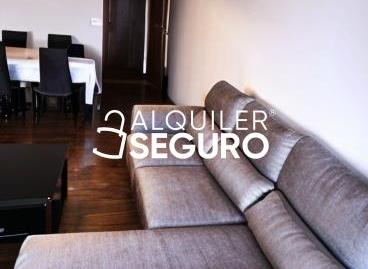 Photo 3 of Flat to rent in Rafael María de Labra, Fozaneldi - Tenderina, Asturias