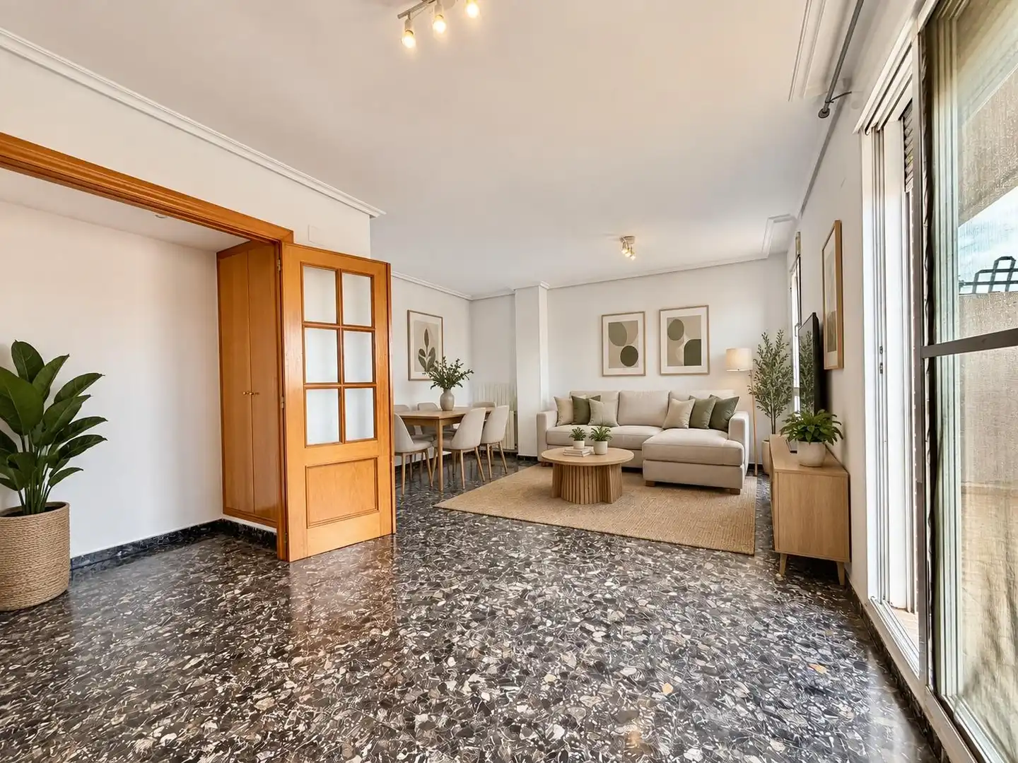 Sala d'estar de Àtic de lloguer en Valencia amb Aire condicionat, Calefacció i Terrassa