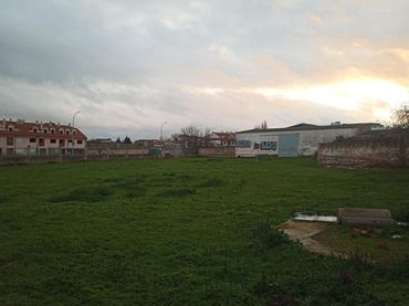 Nau industrial en venda a Morales del Vino