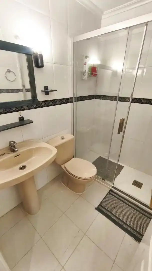 Bany de Casa adosada en venda en Santa Pola amb Aire condicionat i Balcó