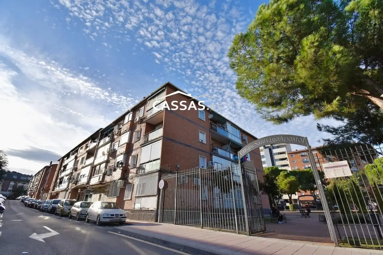 Vista exterior de Pis en venda en Torrejón de Ardoz amb Aire condicionat i Terrassa