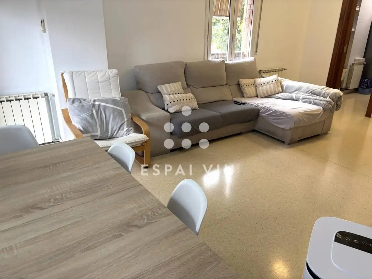 Piso en venta en Espronceda