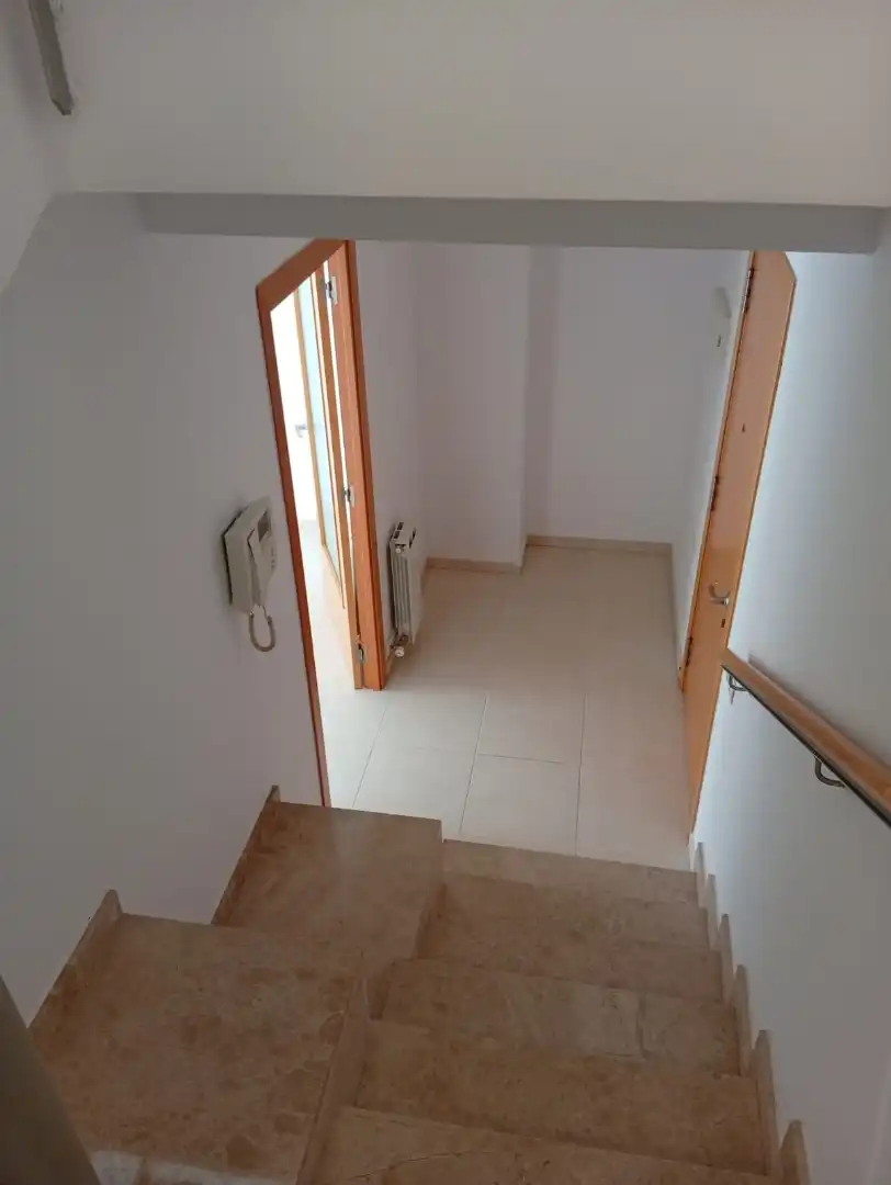 Maisonette zum Verkauf in Vilanova del Vallès mit Klimaanlage, Heizung und Terrasse