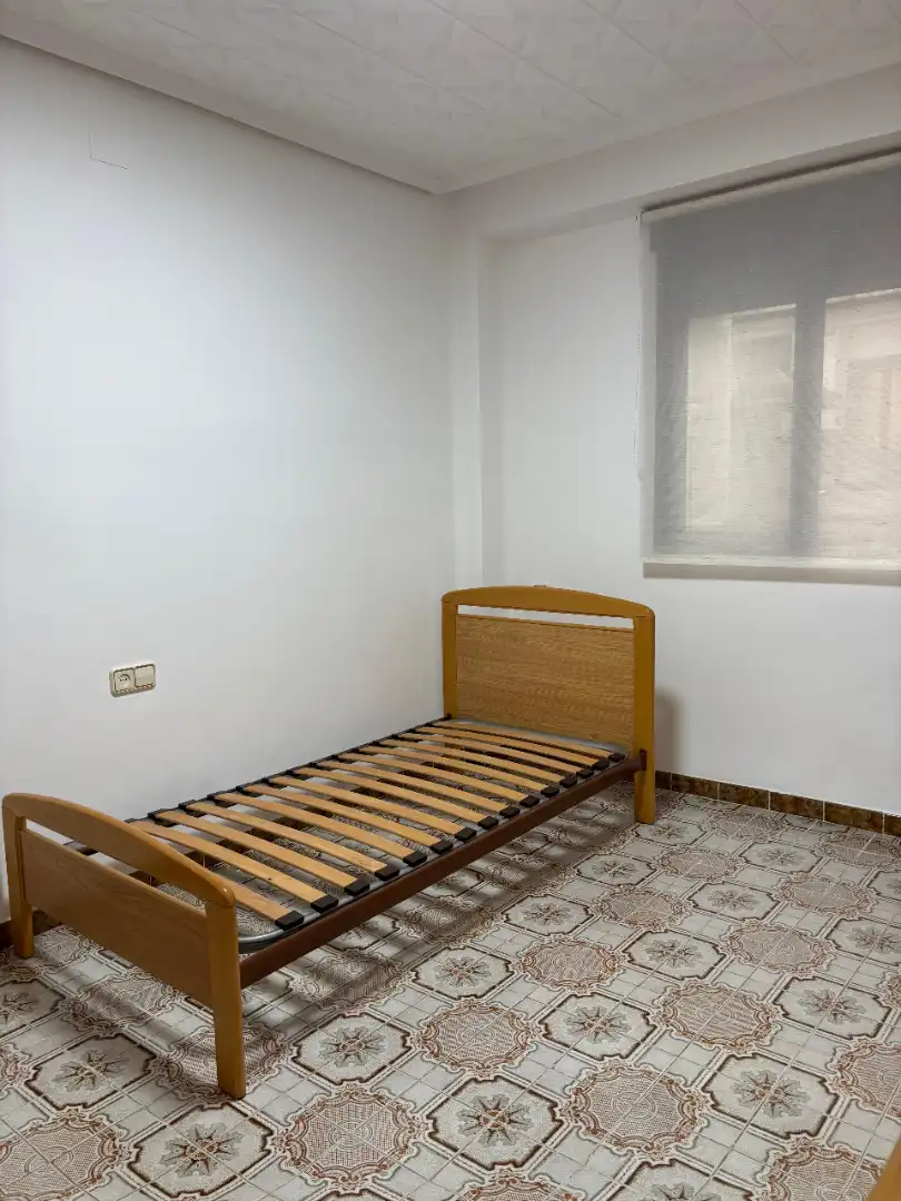 Apartamento de alquiler en Barrio de Benicalap