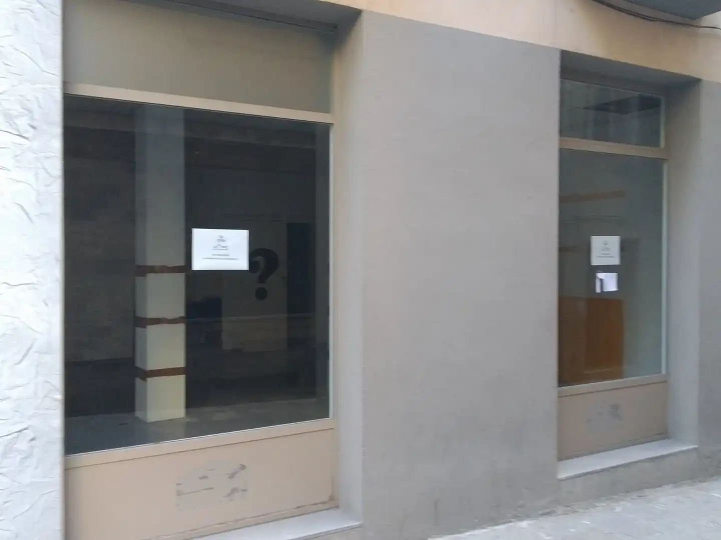 Local de alquiler en BONAIRE, Olot