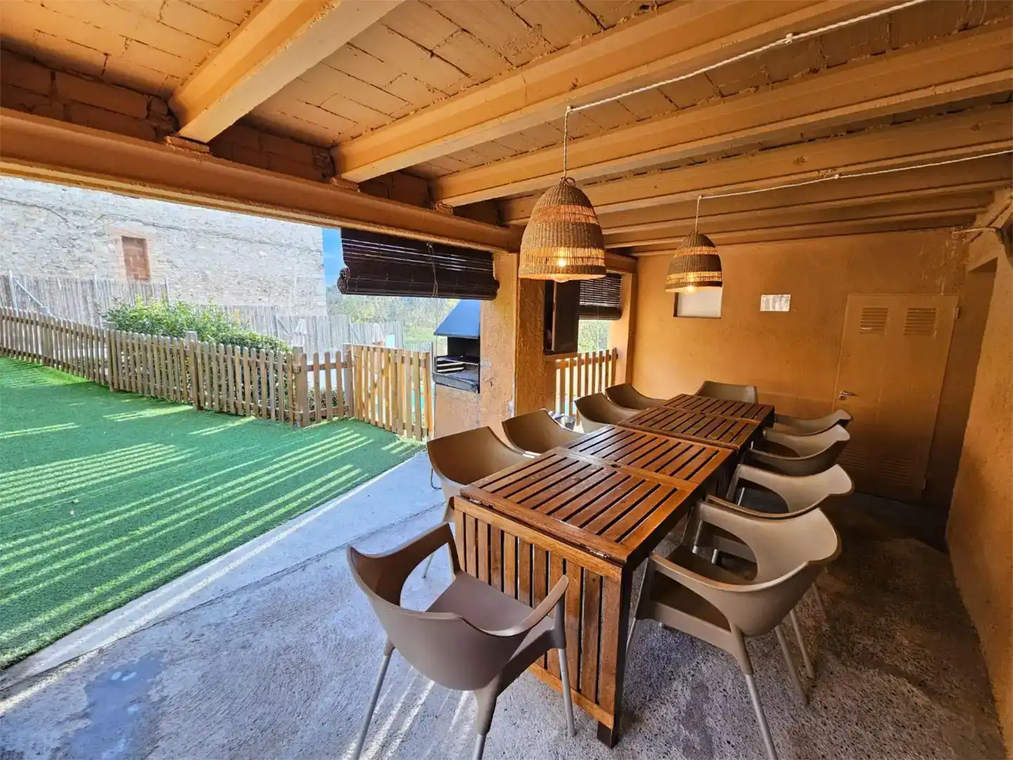Terraza de Finca rústica en venta en Sant Mori con Aire acondicionado, Jardín privado y Piscina