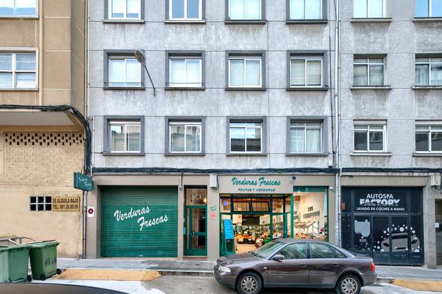 Local comercial en Venta en Rúa Rianxo en Cuatro Caminos - Plaza de la Cubela