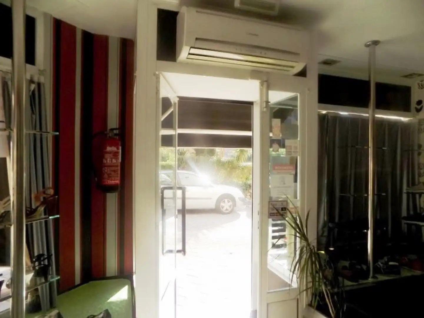 Local comercial de lloguer a Los Corrales de Buelna - C/ Campoo, imagen 8