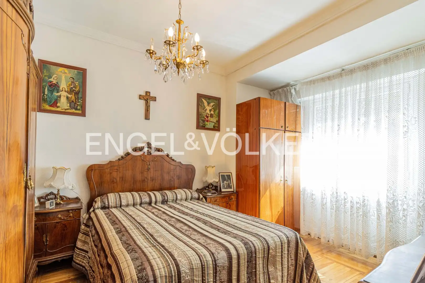 Bedroom of Flat for sale in Madrid  with Air Conditioner and Heating